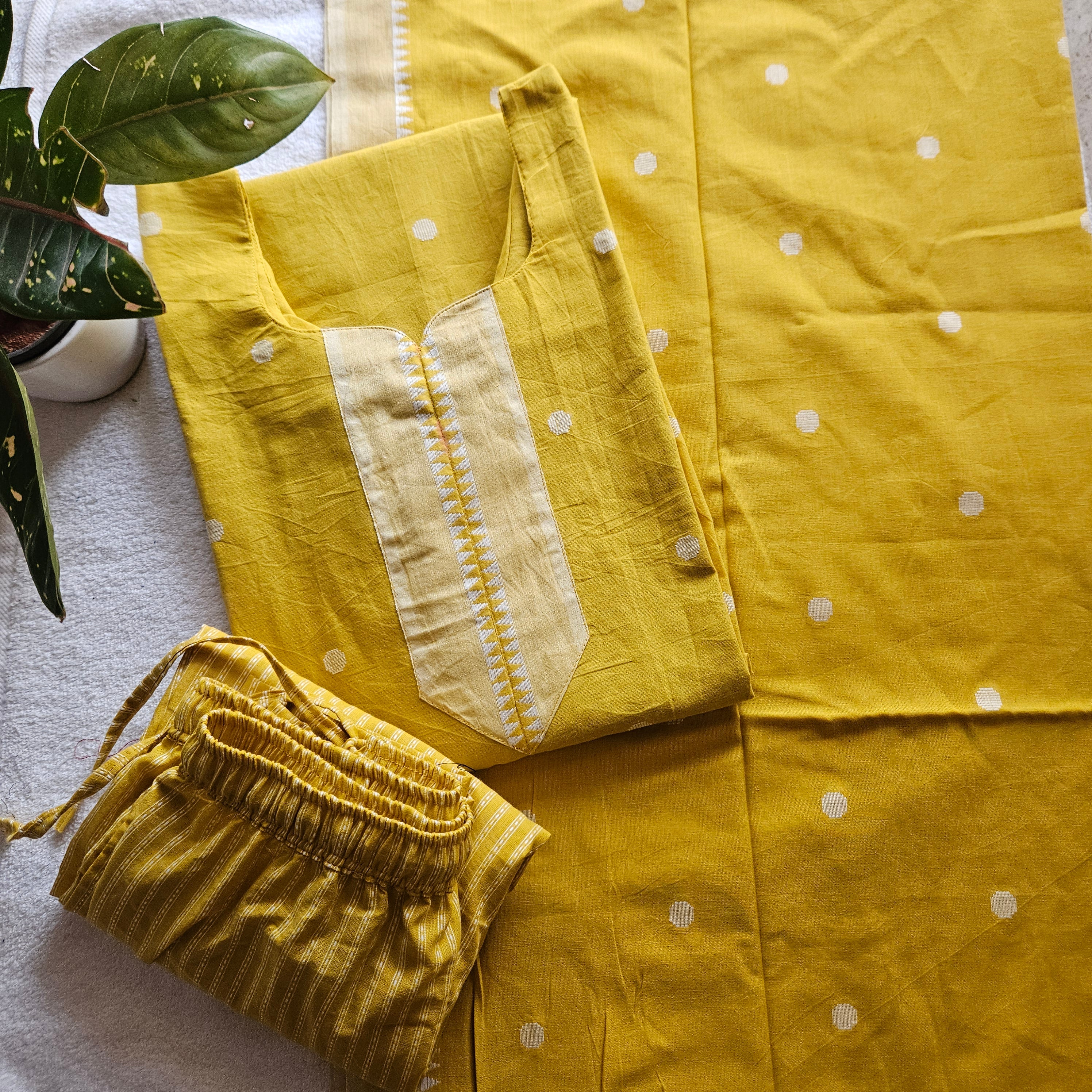 HC0045-Handloom Cotton-3-piece set Yellow with Butta