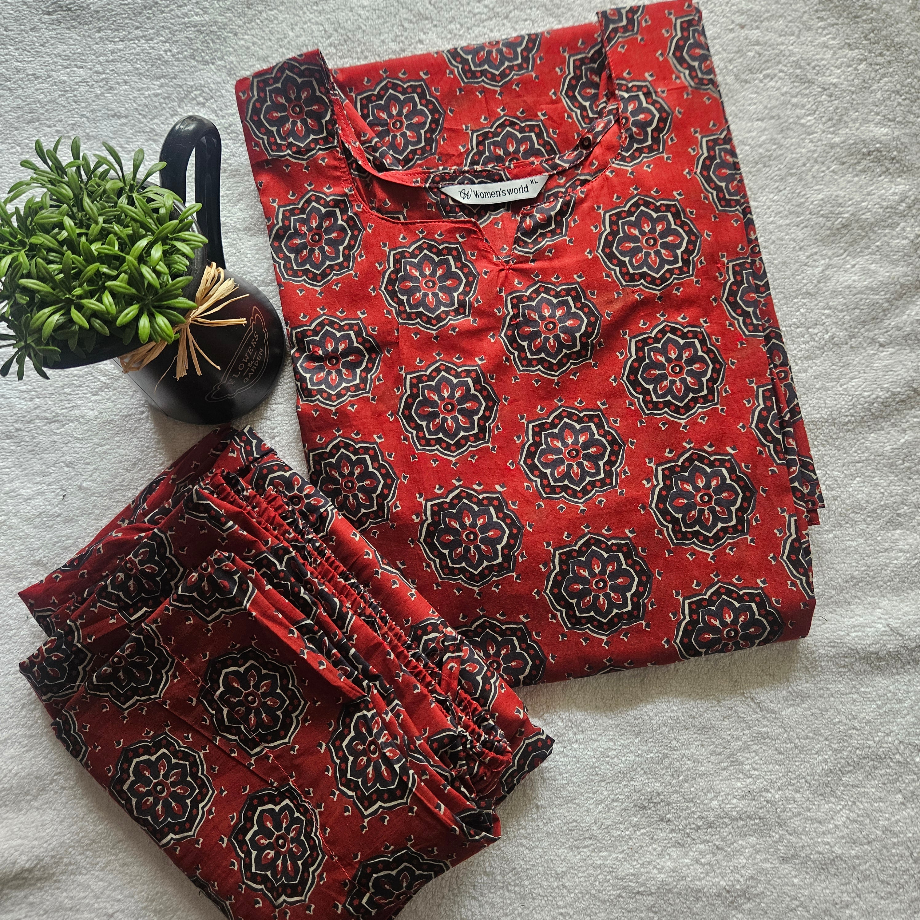 AJ00026 - Co-ord Set - Red
