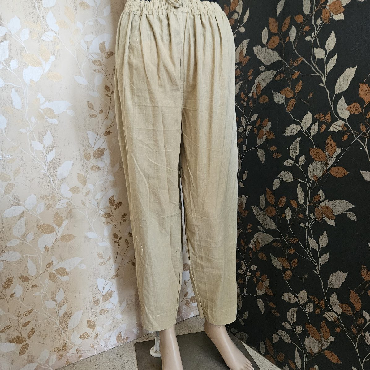 PT02-Straight cut pant -Beige