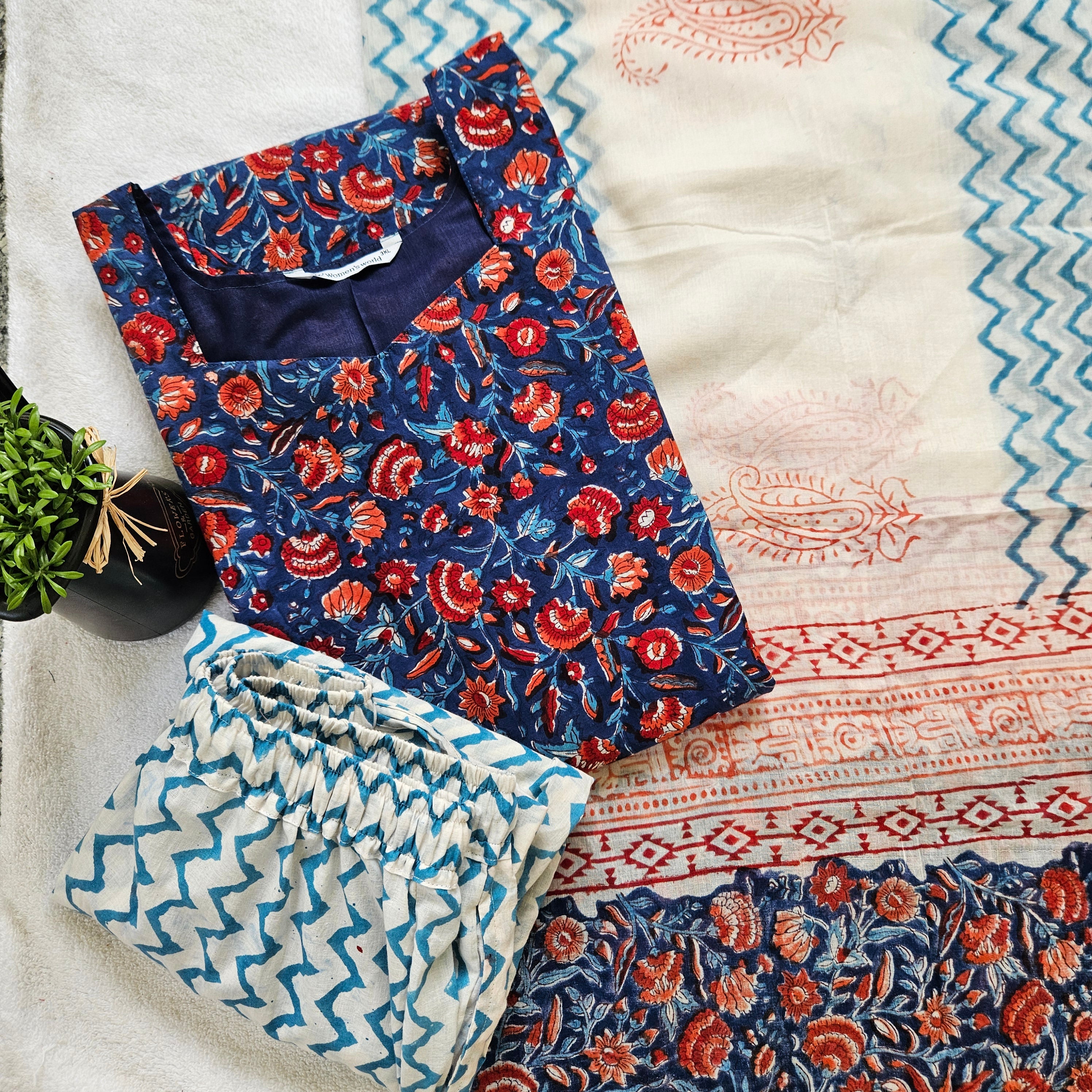 JC0173 - Jaipur Cotton - 3 Piece set - Blue and White