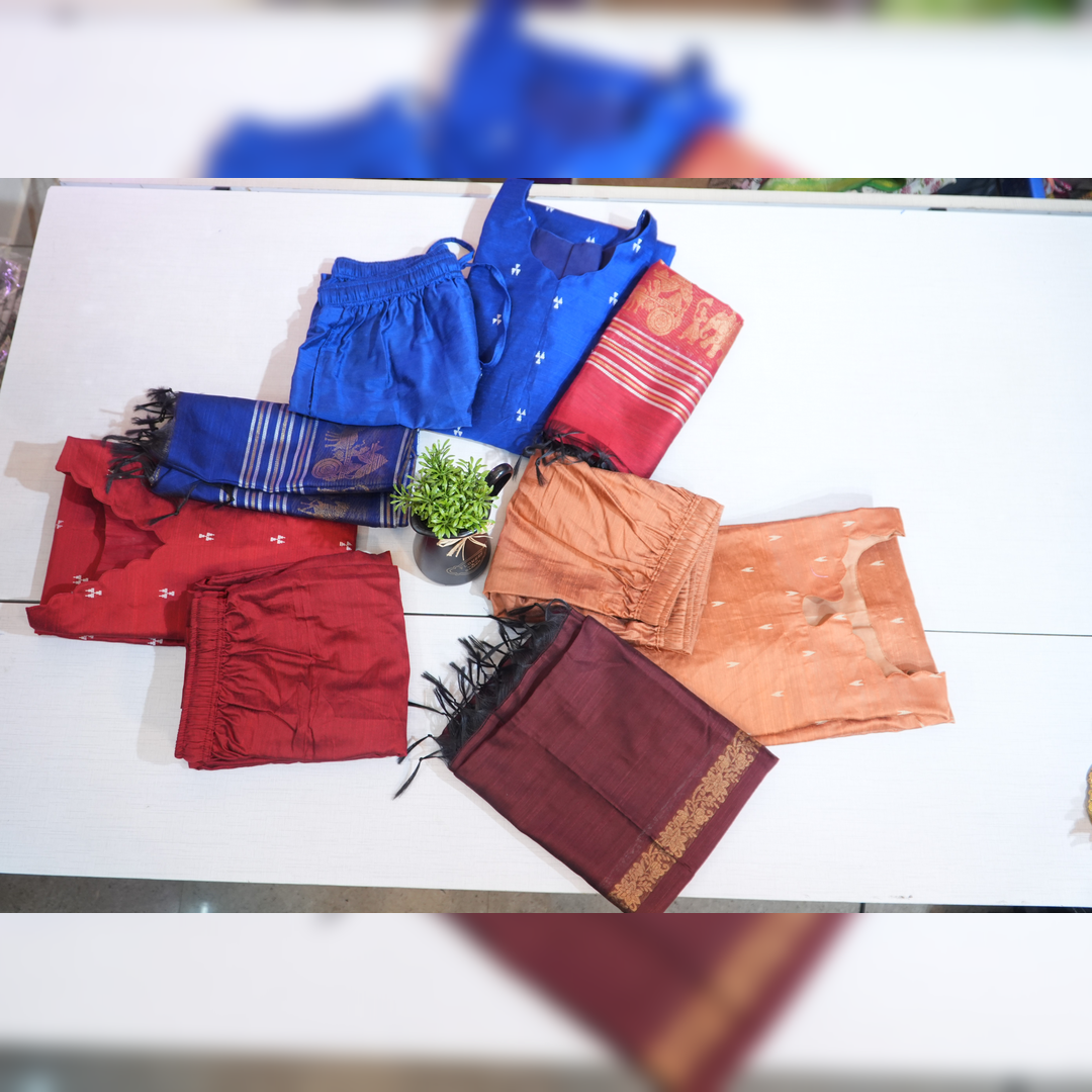 RS0022- Raw silk (Red with Navyblue) -3- piece set with full Linning