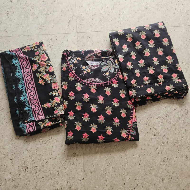 RM0167- Jaipuri Cotton- 3 - piece set