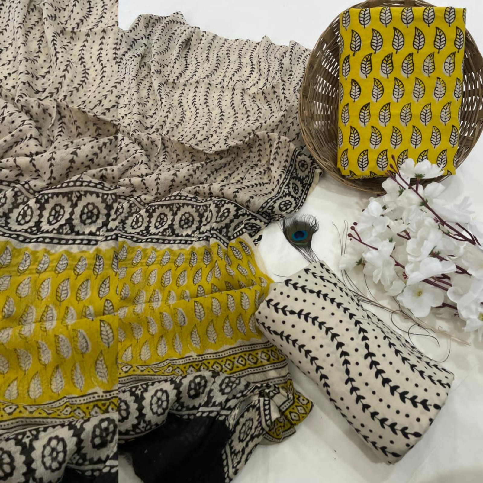 SM0023 – Jaipuri cotton material- 3 piece set
