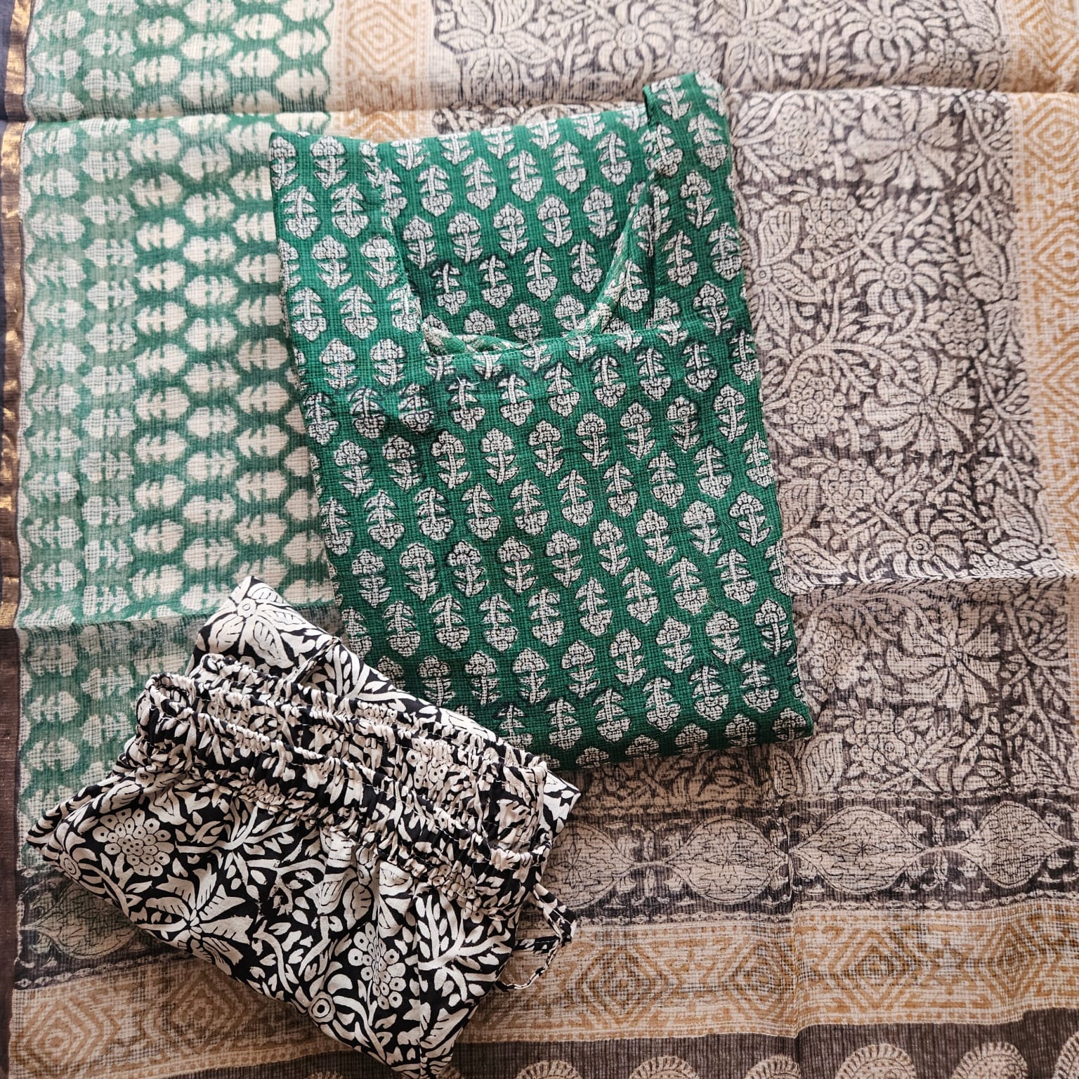 KTC005- Kotta Cotton (Green with half white) 3- piece set with linning