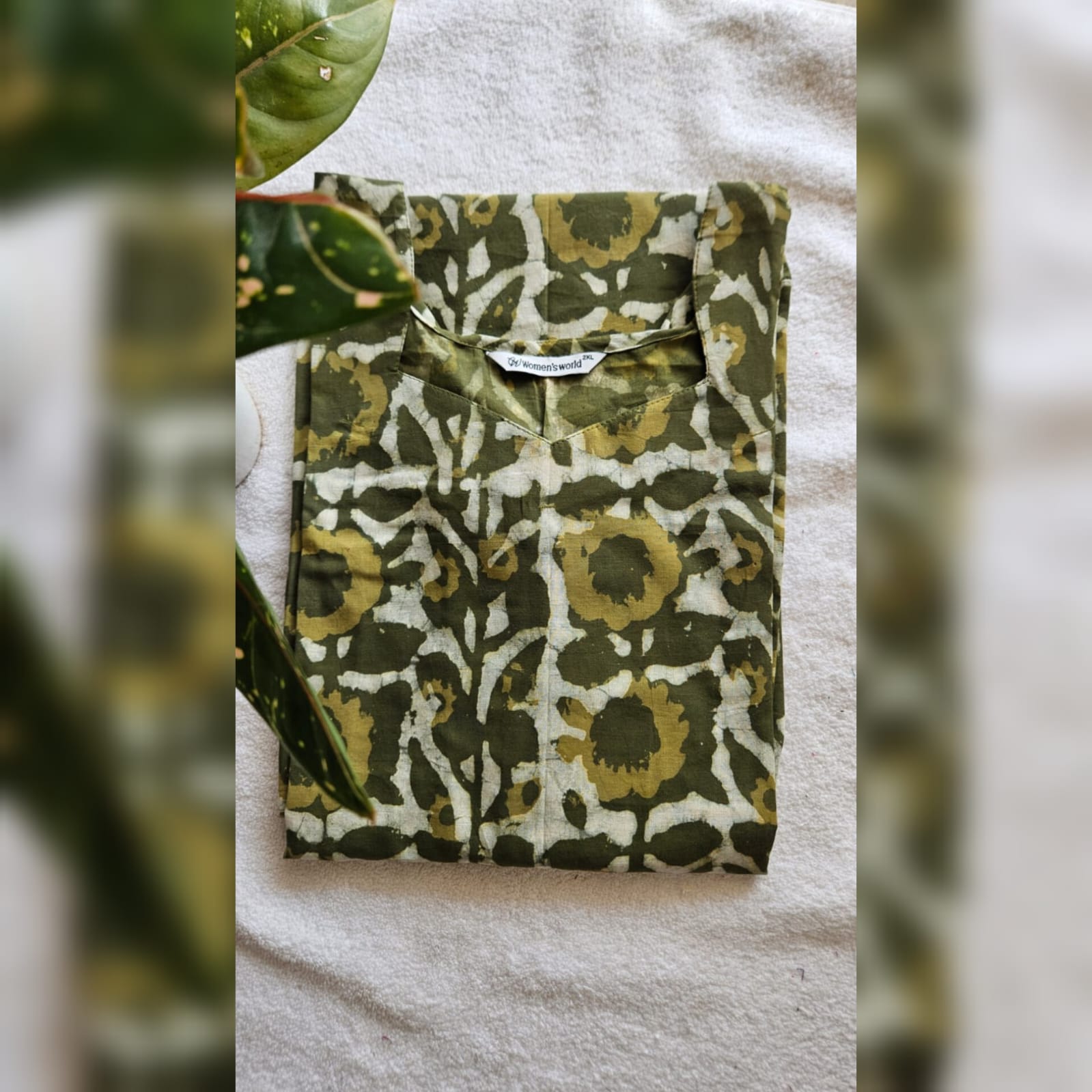 K00041 - Olive green