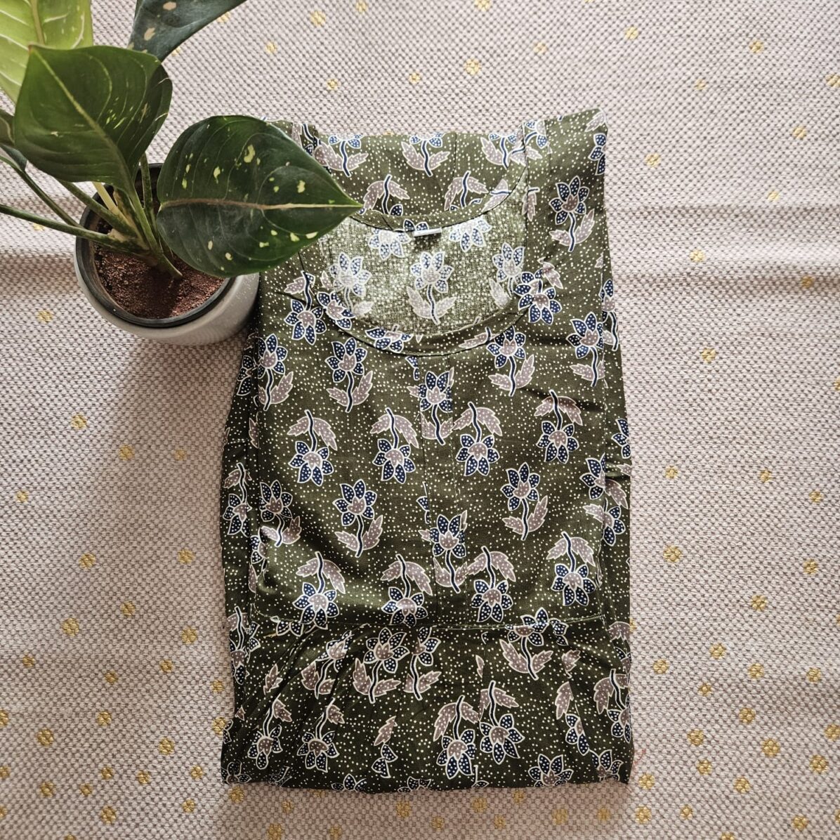 FN0132- Frock Nighty without zip