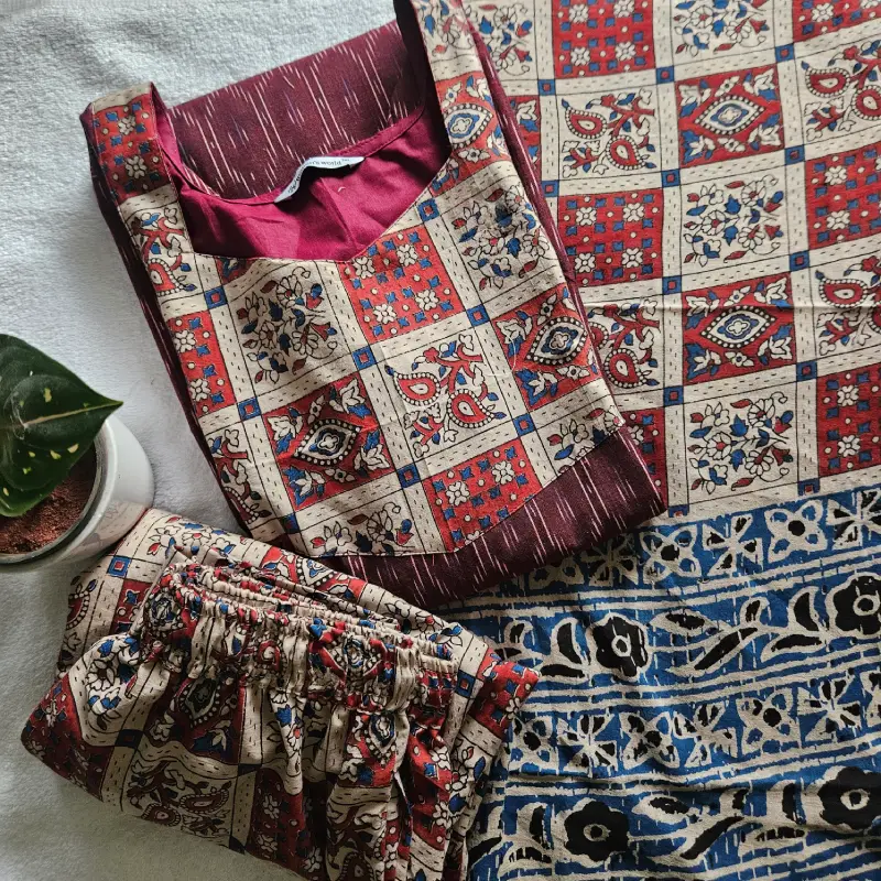 IKK0026- Ikkat Kalamkari (Merun) 3 - piece set