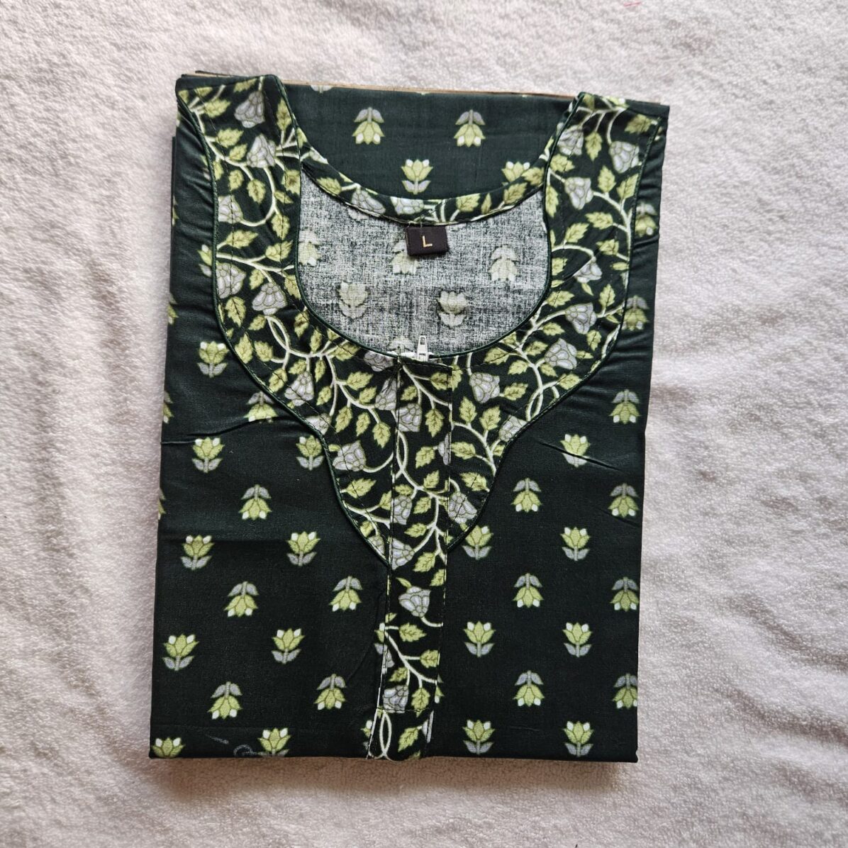 NN047 Normal Nighty without zip